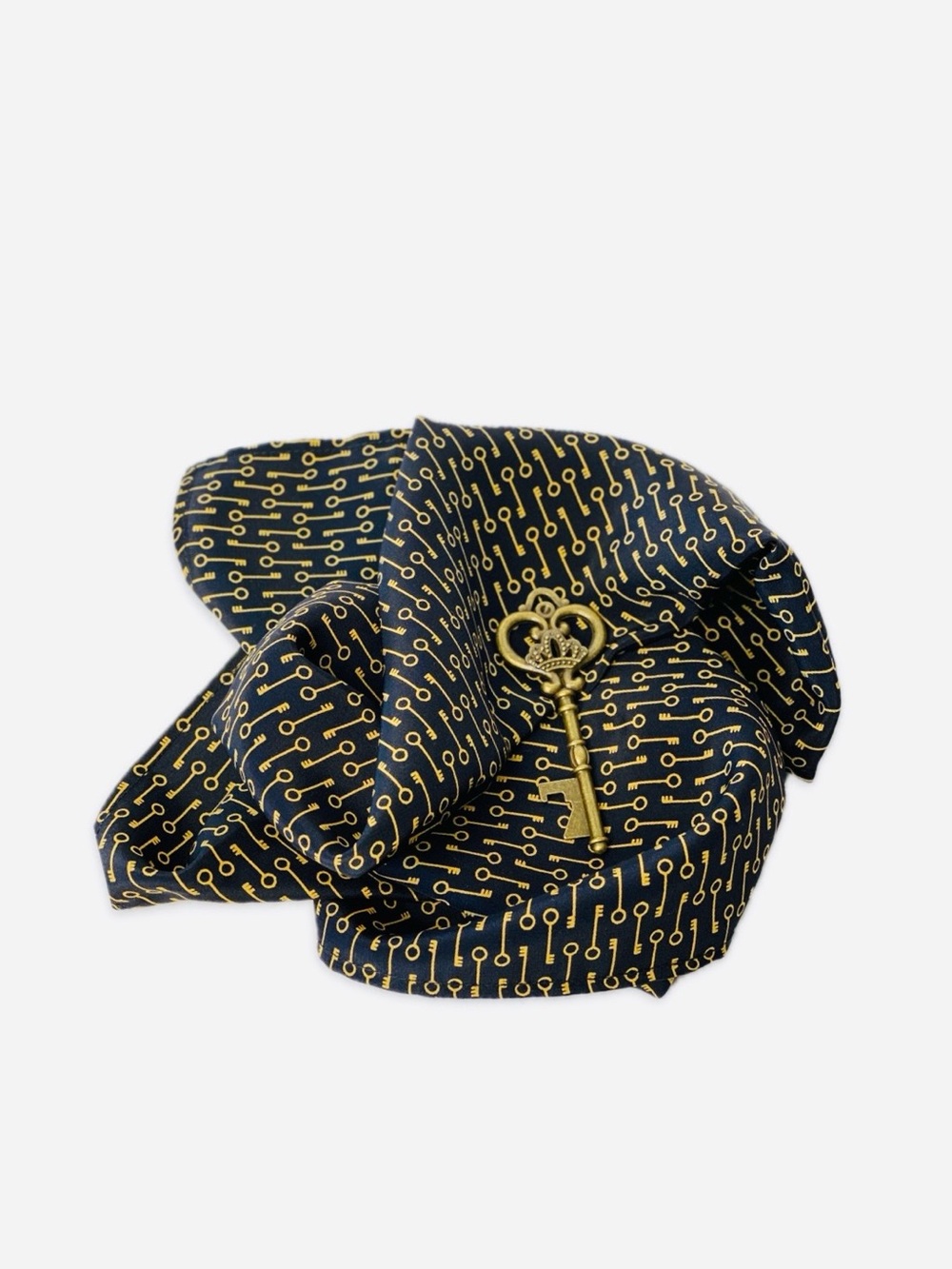 NWT SILKLETTE Keys to Happiness 100% Fine Silk Pocket Square BLACK/GOLD